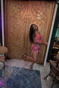 634336375: Transexual en Barcelona