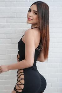 631655269: Chica busca chico en Barcelona