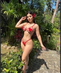 683638044: Chica busca chico en Orense