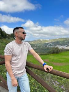 671151433: Chico busca chica en Barcelona