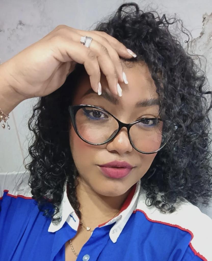 Chica busca chico en Cádiz: 