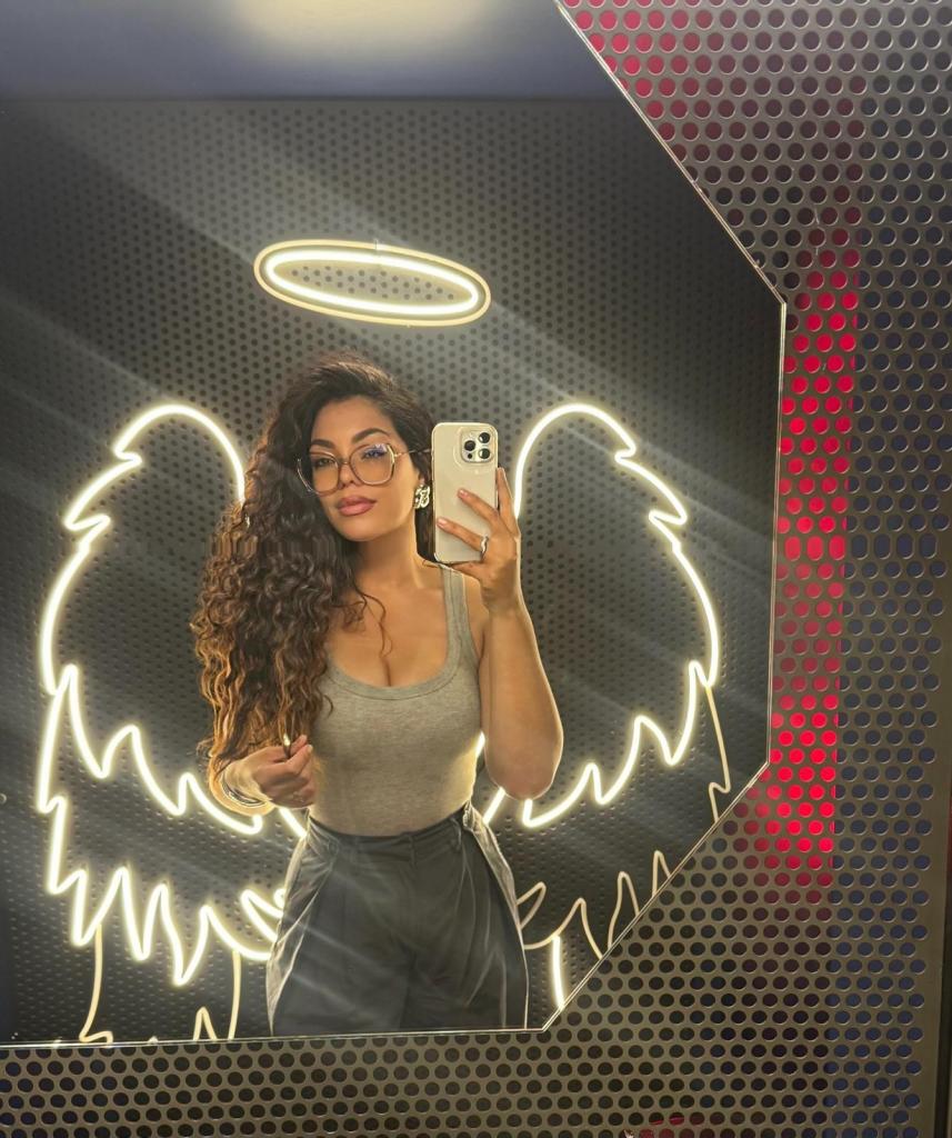 633744902: Chica busca chico en Mallorca