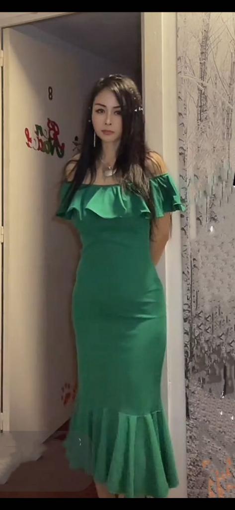 678672247: Chica busca chico en Barcelona