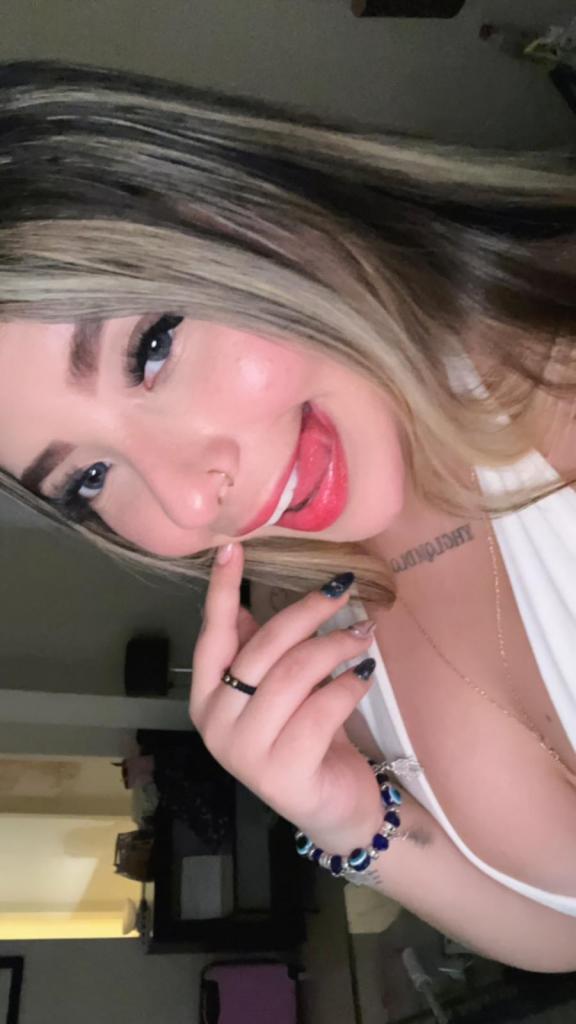 634058040: Chica busca chico en Zaragoza