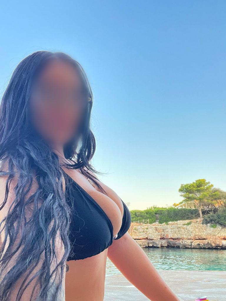 631219280: Chica busca chico en Barcelona