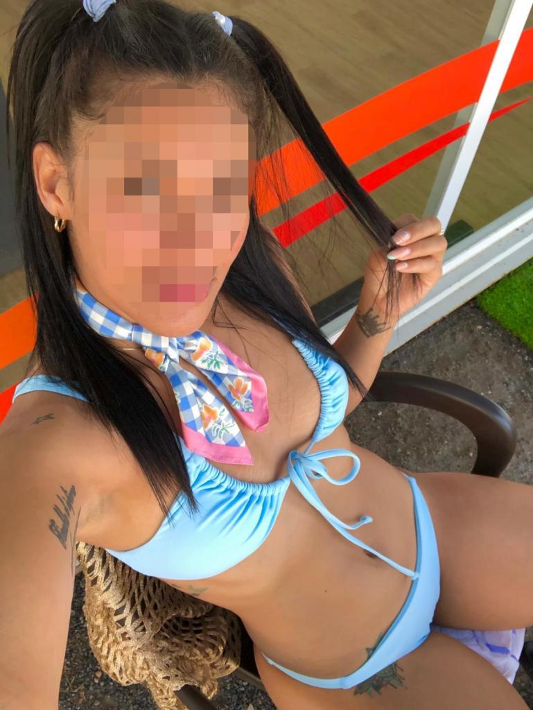 Chica busca chico en Almería: 
