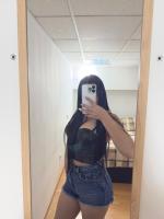 631258186: Chica busca chico en Gerona