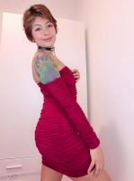 634284083: Chica busca chico en Barcelona