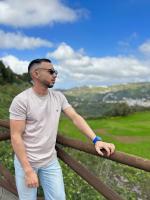 671151433: Chico busca chica en Barcelona