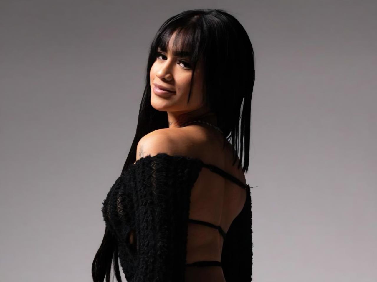 625496854: Chica busca chico en Madrid