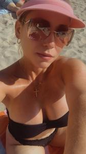 613570574: Chica busca chico en Ibiza