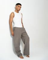 658168866: Chico busca chica en Barcelona