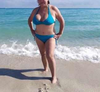 613832430: Chica busca chico en Madrid