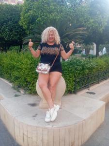 Chica busca chico en Castellón: 