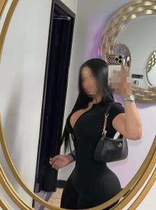 Chica busca chico en Madrid: Chica busca chico