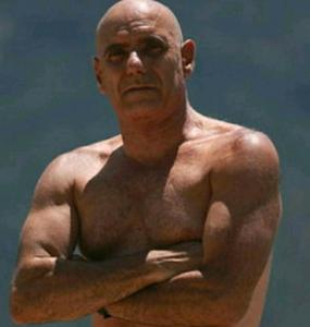 669926838: Chico busca chica en Tarragona