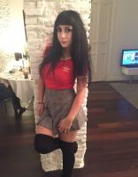 655882183: Chica busca chico en Madrid