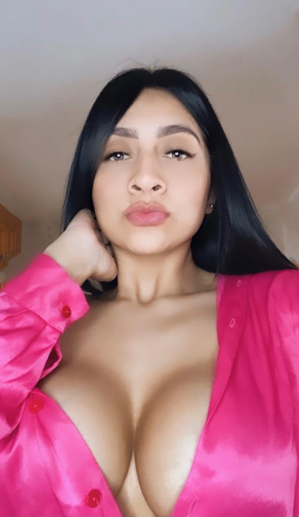 641046477: Chica busca chico en Zaragoza