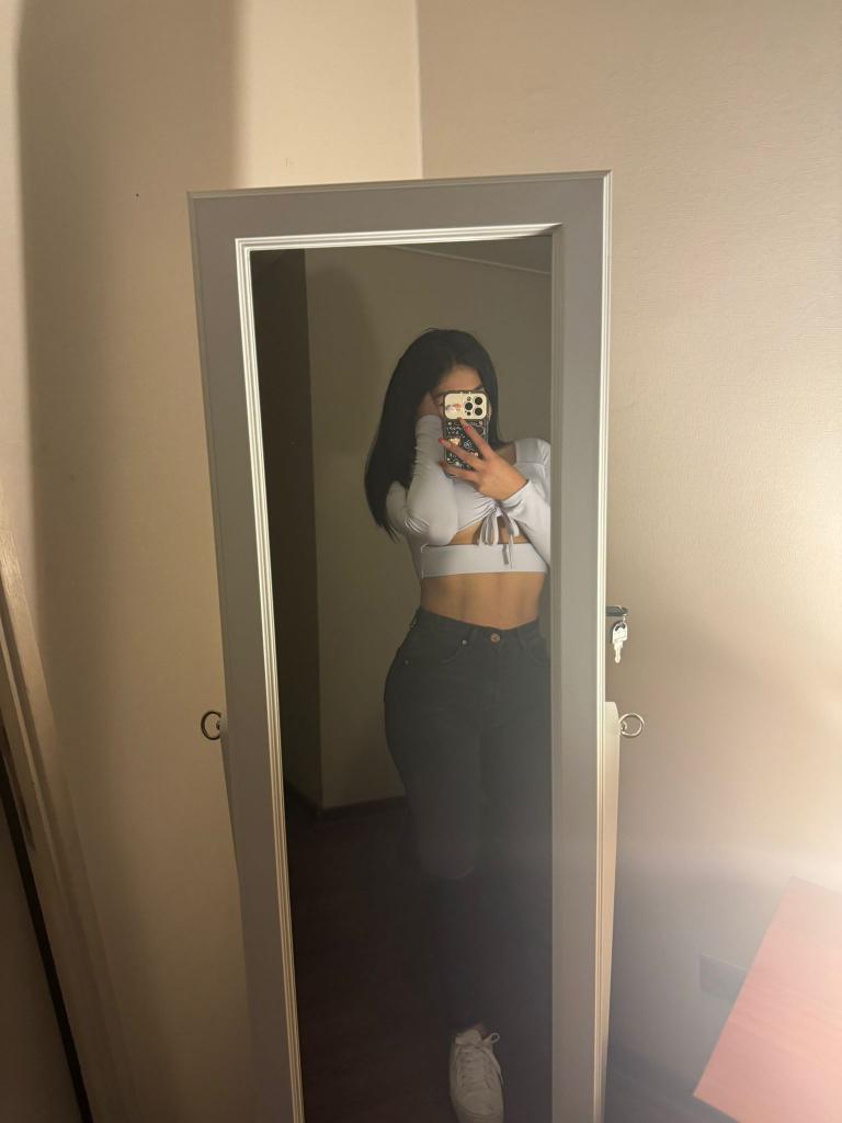 607219771: Chica busca chico en Alicante