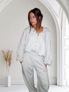 602316431: Chica busca chico en Madrid