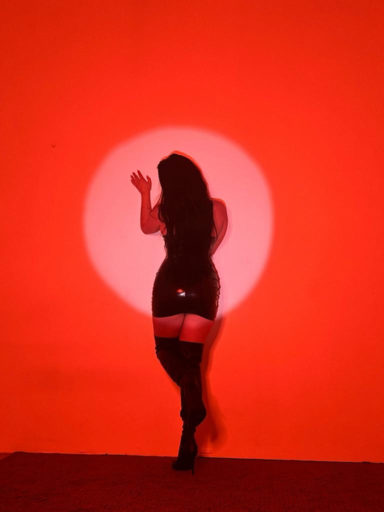 603432874: Chica busca chico en Mallorca