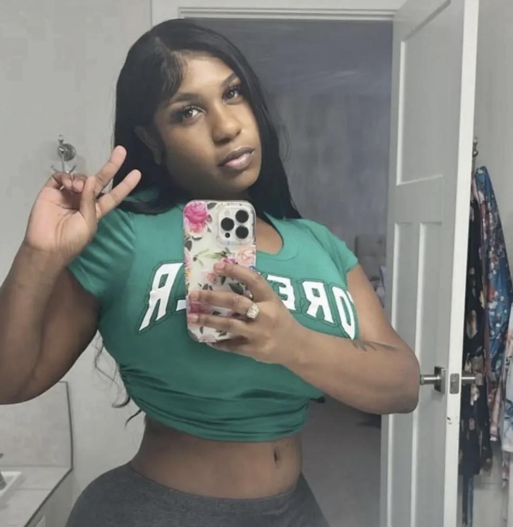 624918889: Chica busca chico en Cantabria