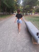 643125944: Chica busca chico en Pontevedra