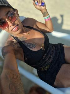 624463061: Transexual en Valencia