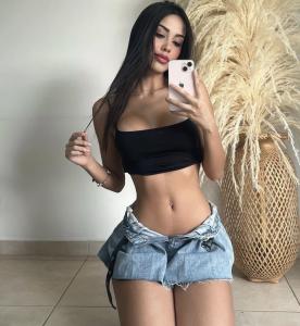 644074302: Chica busca chico en Mallorca