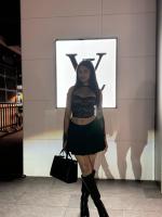 615694299: Chica busca chico en Madrid