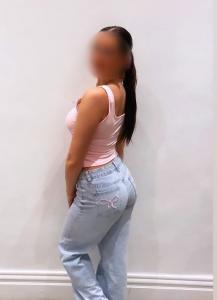 665615175: Chica busca chico en Madrid