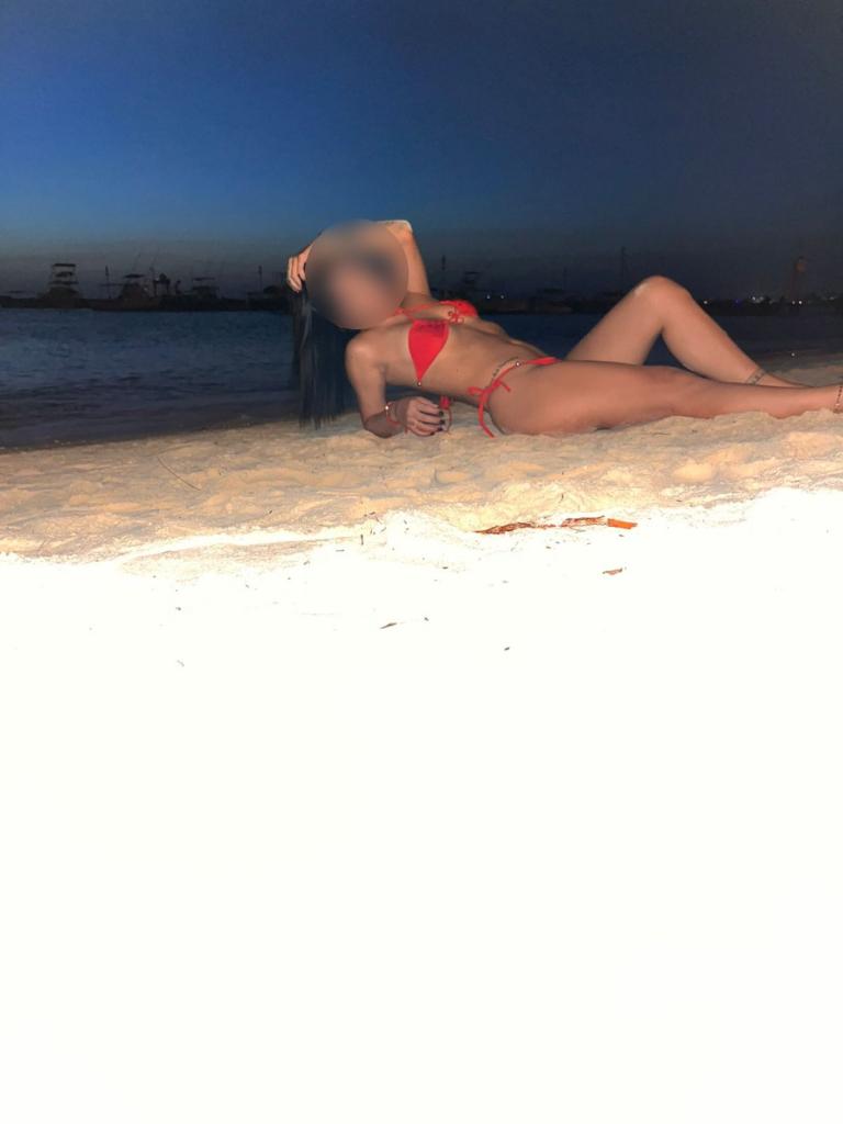 614812890: Chica busca chico en Madrid