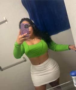 671544530: Chica busca chico en Alicante