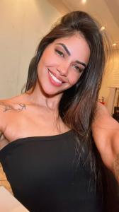 695546452: Chica busca chico en Madrid