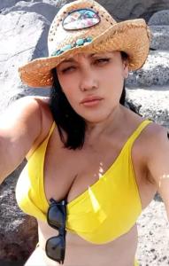 677459135: Chica busca chico en Tenerife