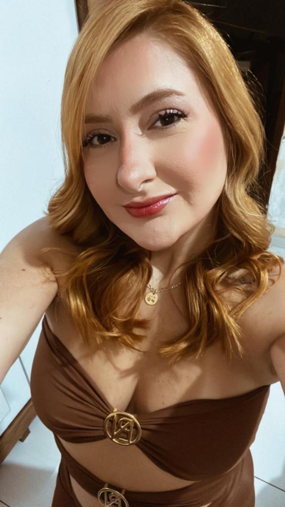 Chica busca chico en Almería: 