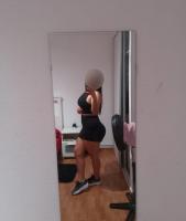 614812890: Chica busca chico en Madrid