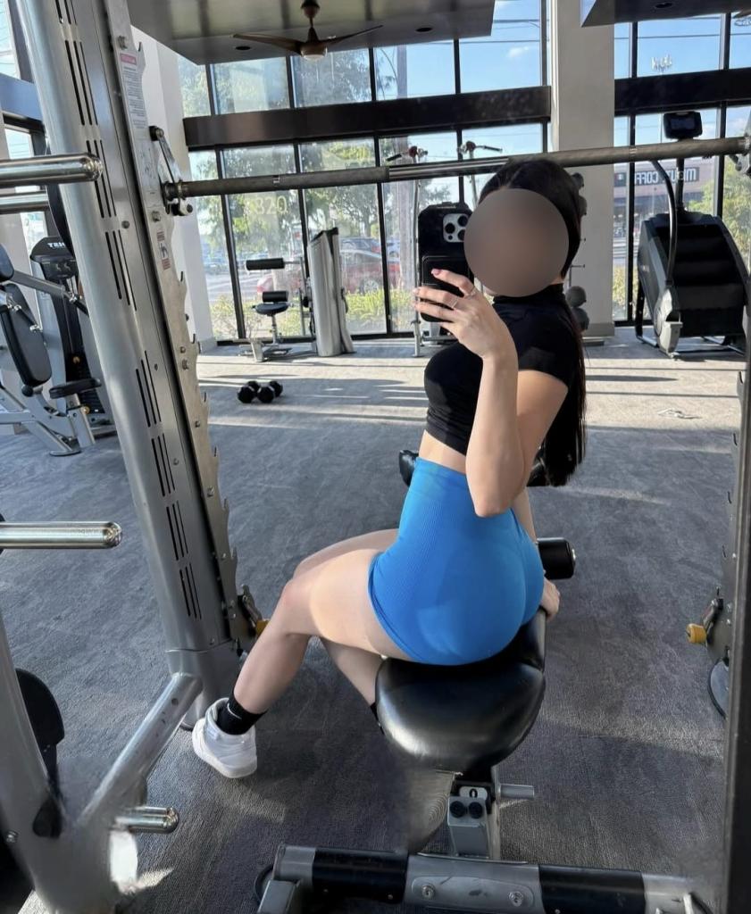 632945305: Chica busca chico en Tenerife