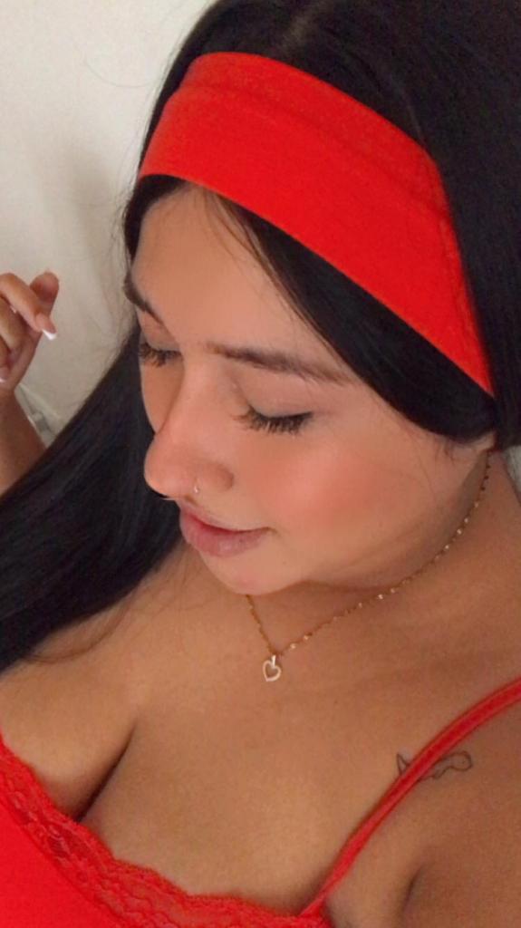 613226110: Chica busca chico en Cádiz