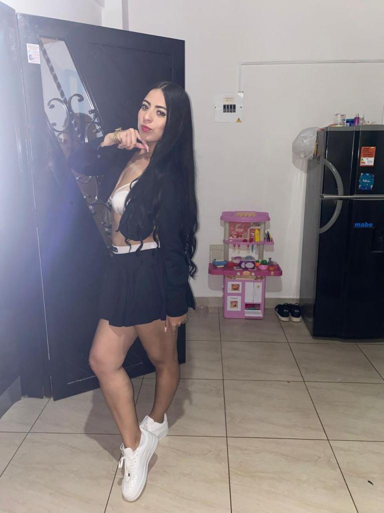 610155672: Chica busca chico en Almería