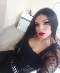613773924: Transexual en Madrid