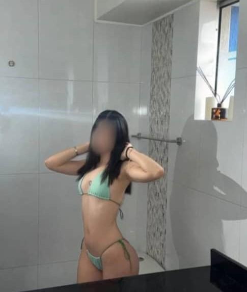 614849871: Chica busca chico en Sevilla