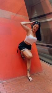 607331669: Chica busca chico en Burgos