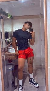 624492415: Chico busca chica en Toledo