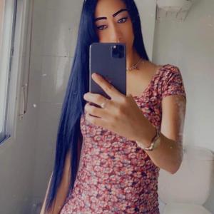 624373391: Chica busca chico en La Coruña