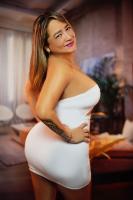 615684414: Chica busca chico en Madrid