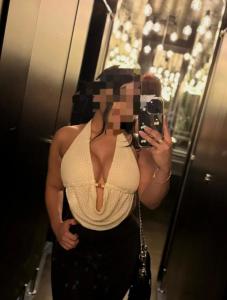 611249473: Chica busca chico en Albacete