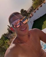 663656429: Chico busca chica en Madrid