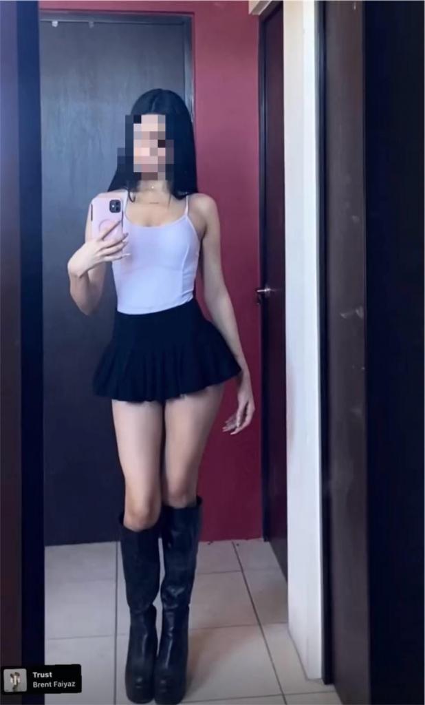 674209317: Chica busca chico en Málaga