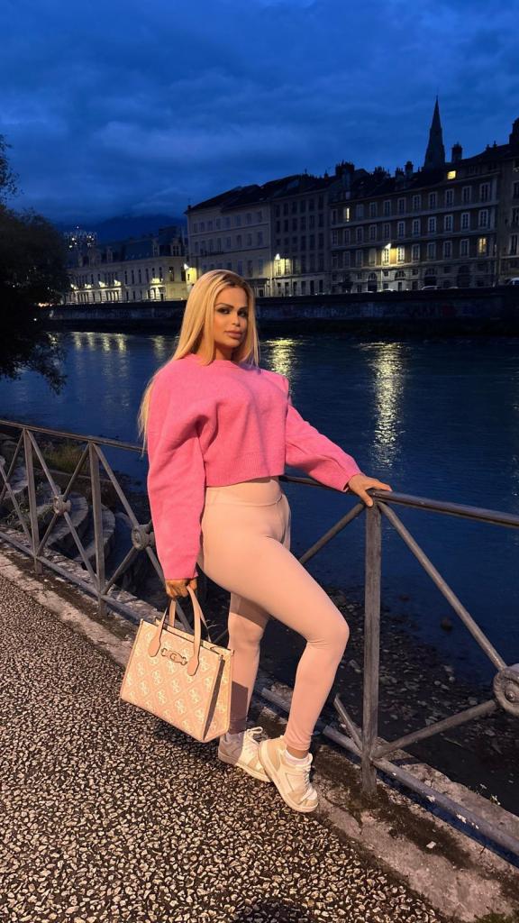 632644669: Transexual en La Coruña